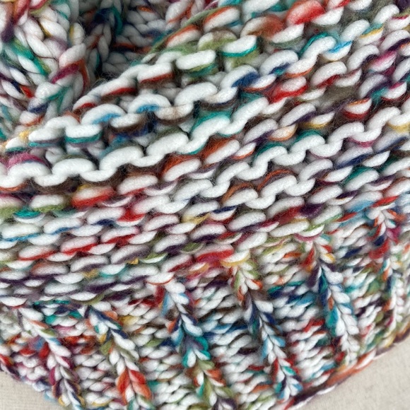 LOFT Womens Acrylic Ivory Multicolored Infinity Scarf 10.5 x 51 - Picture 2 of 6